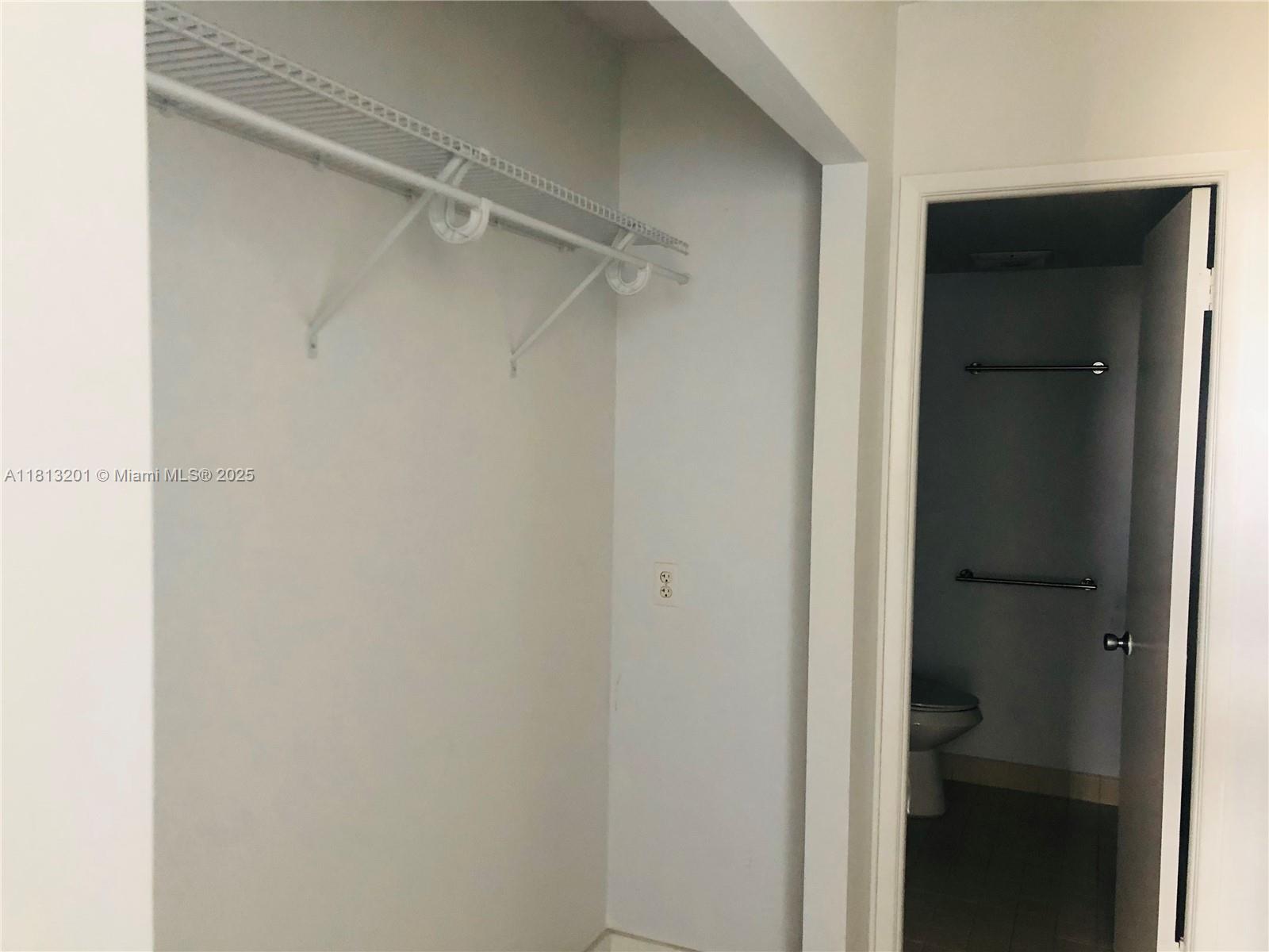 20505 E Country Club Dr #2039, Aventura, Florida image 42