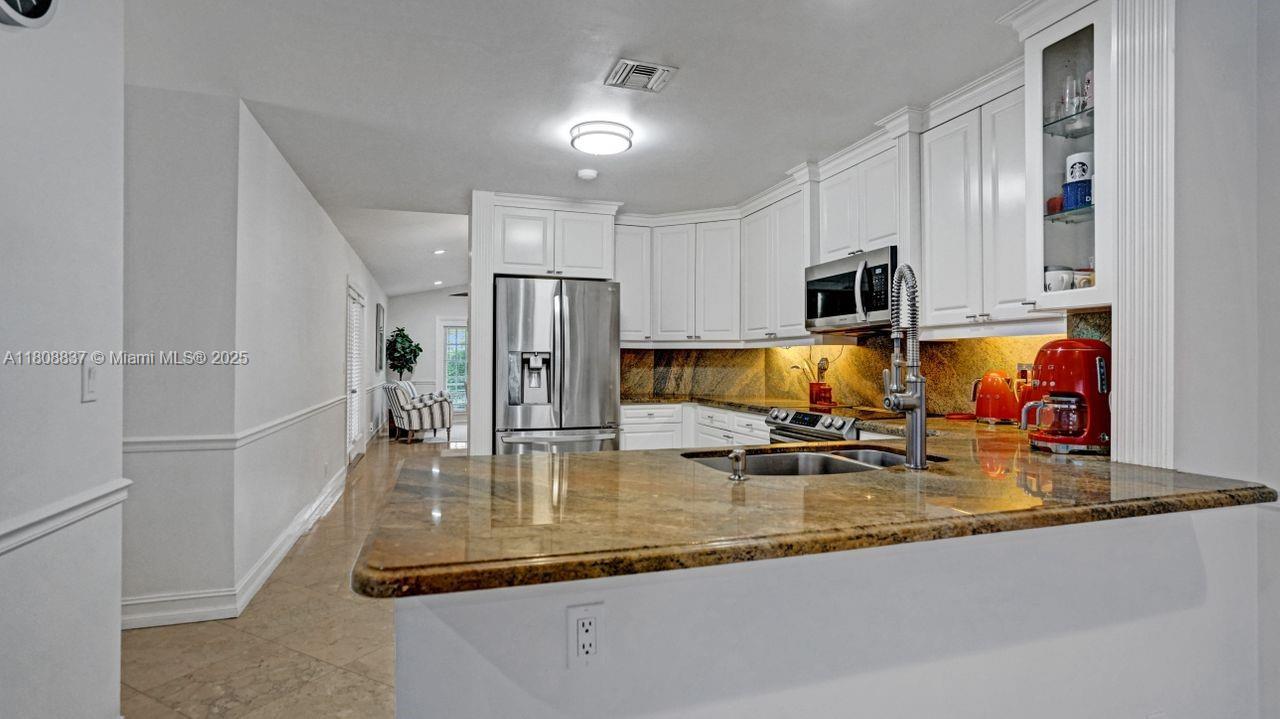 2092 Island Cir, Weston, Florida image 26