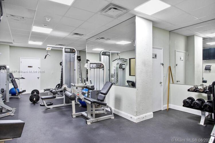 3180 S Ocean Dr 511