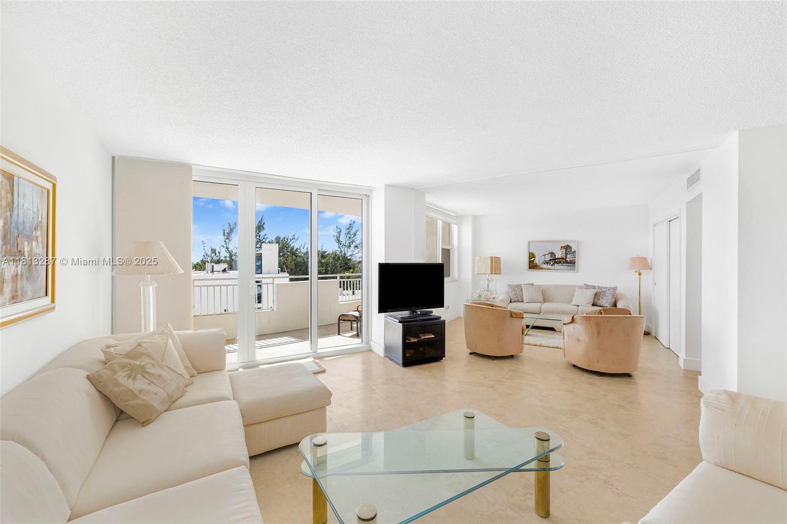 3180 S Ocean Dr 511