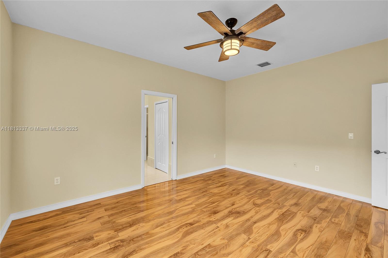 706 SE 13th Ter, Homestead, Florida image 12
