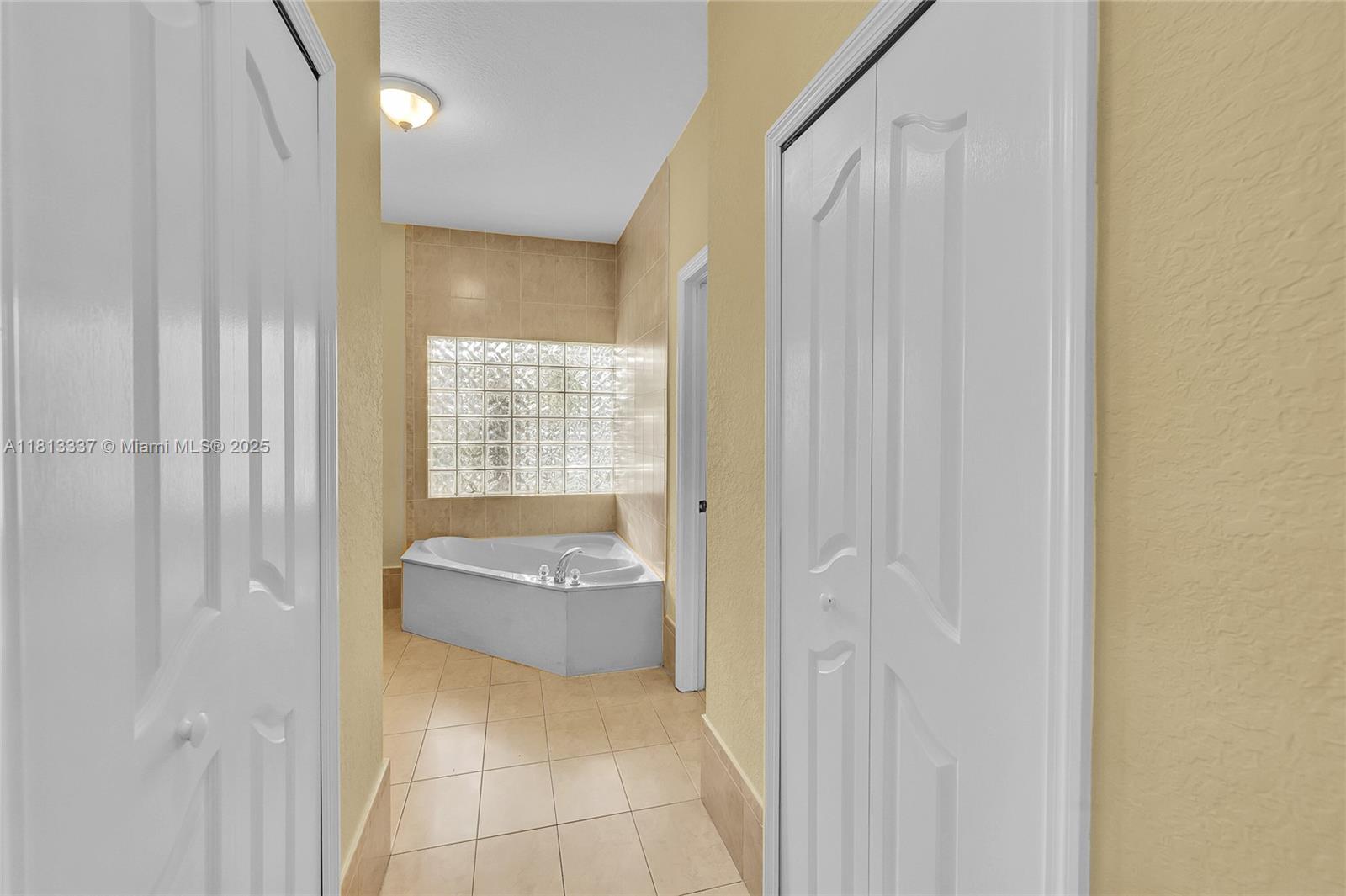 706 SE 13th Ter, Homestead, Florida image 13