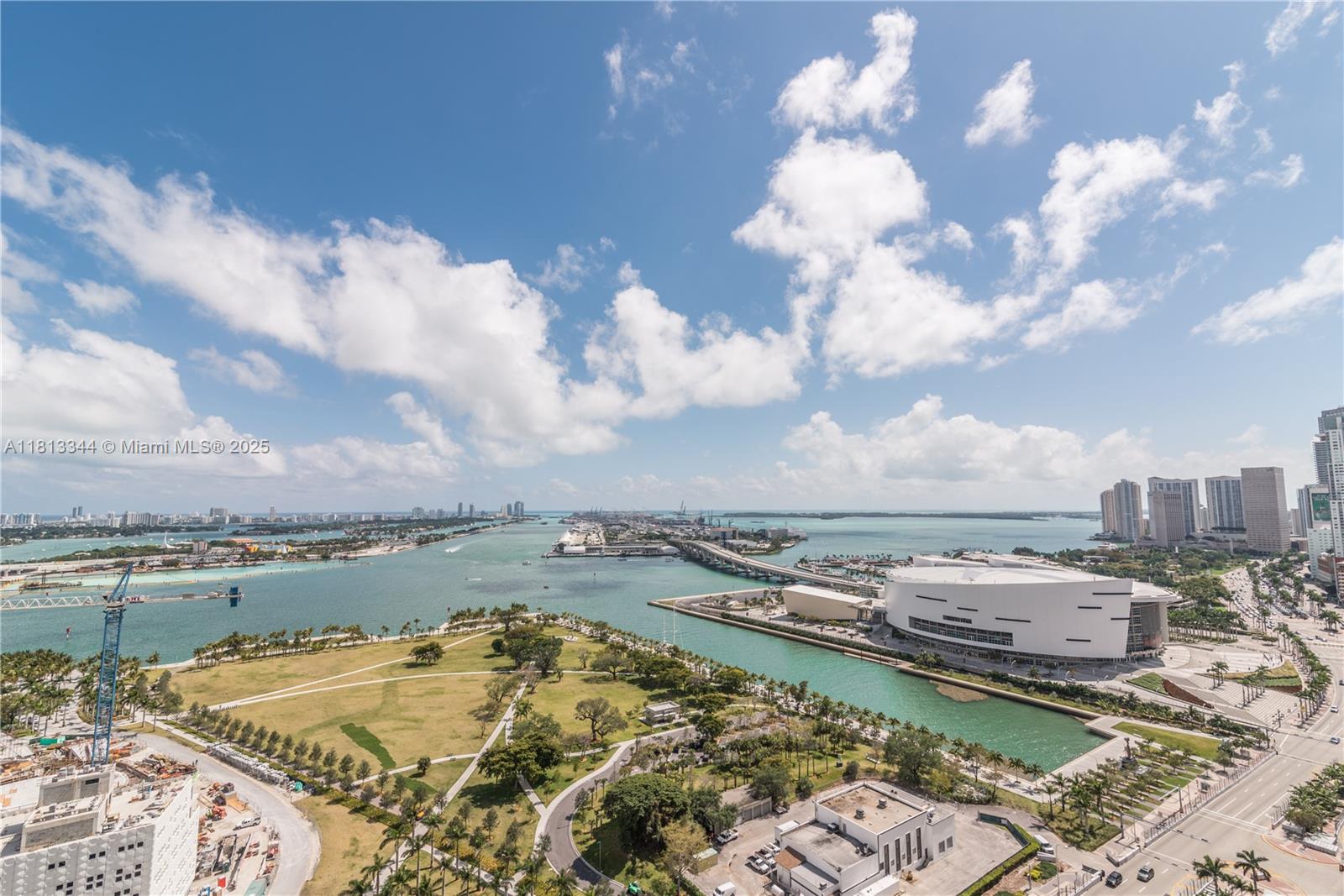 1040 Biscayne Blvd #2504, Miami FL 33132