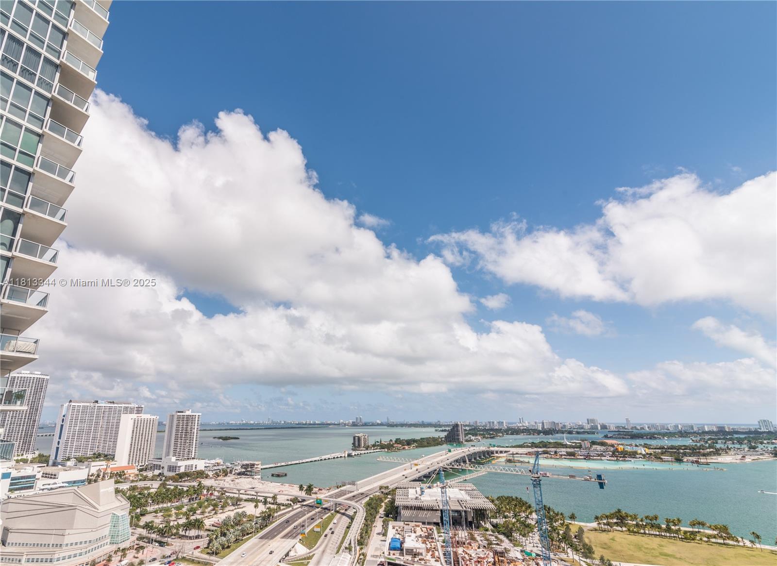 1040 Biscayne Blvd #2504, Miami FL 33132