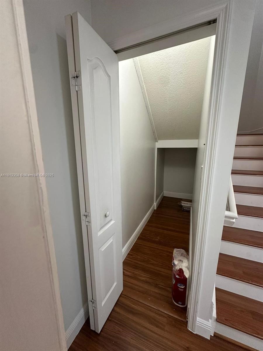 11281 NW 42nd Ter, Doral, Florida image 24