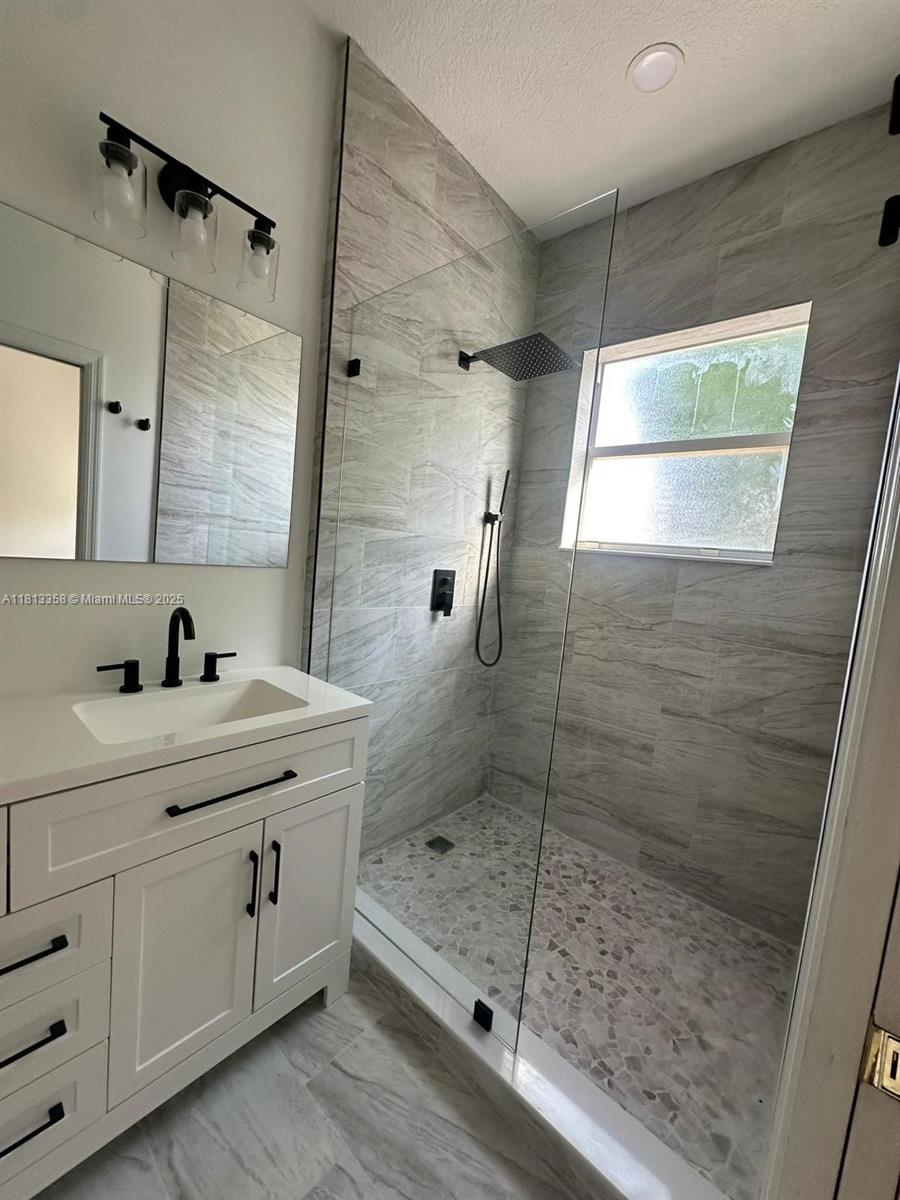 11281 NW 42nd Ter, Doral, Florida image 34