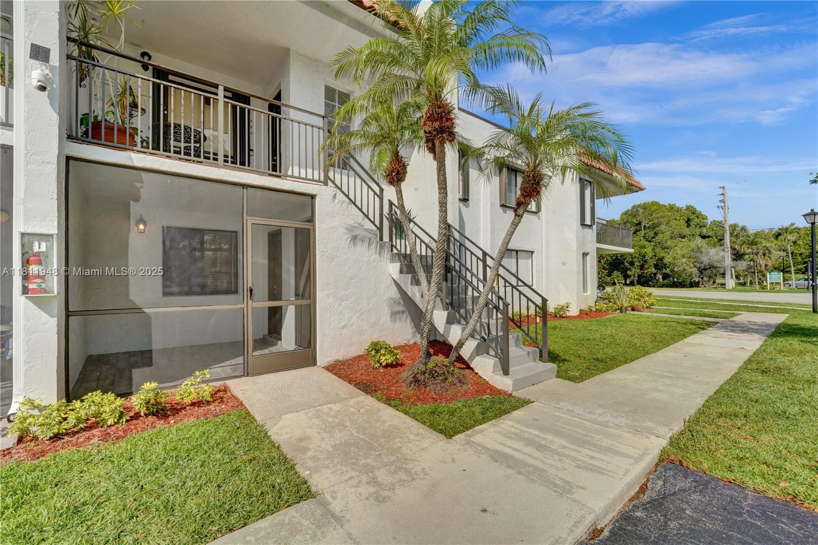 304 Racquet Club Rd #105, Weston, Florida image 38