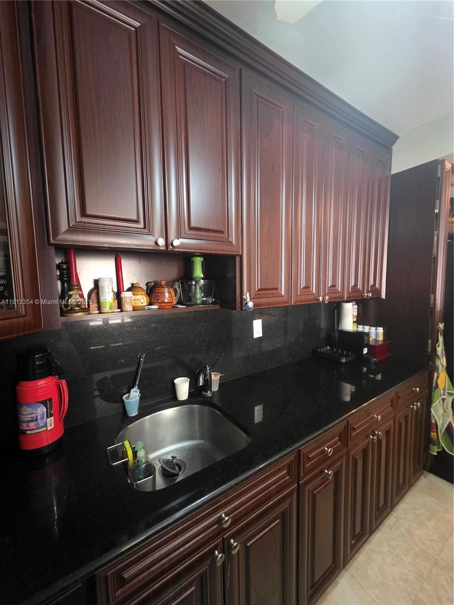 543 Meridian Ave #1, Miami Beach, Florida image 6
