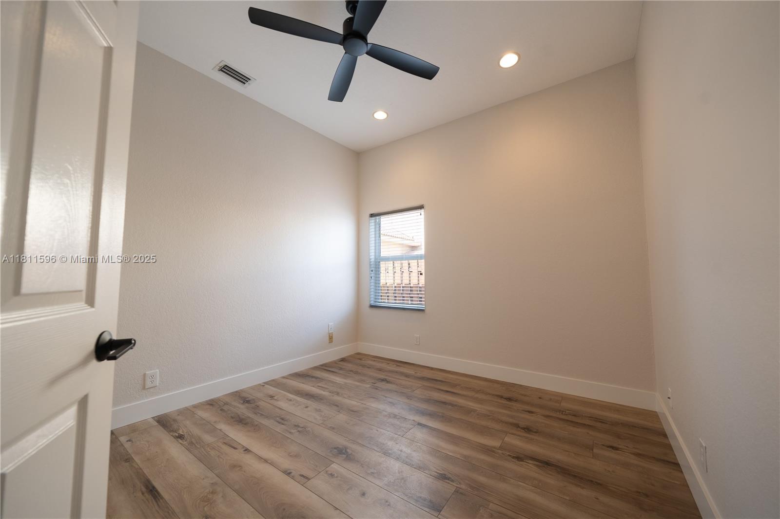 16404 Diamond Place, Weston, Florida image 33