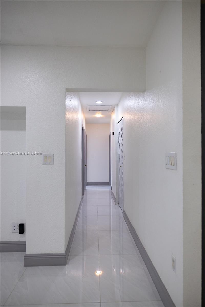 5330 E 6th Ave, Hialeah, Florida image 25