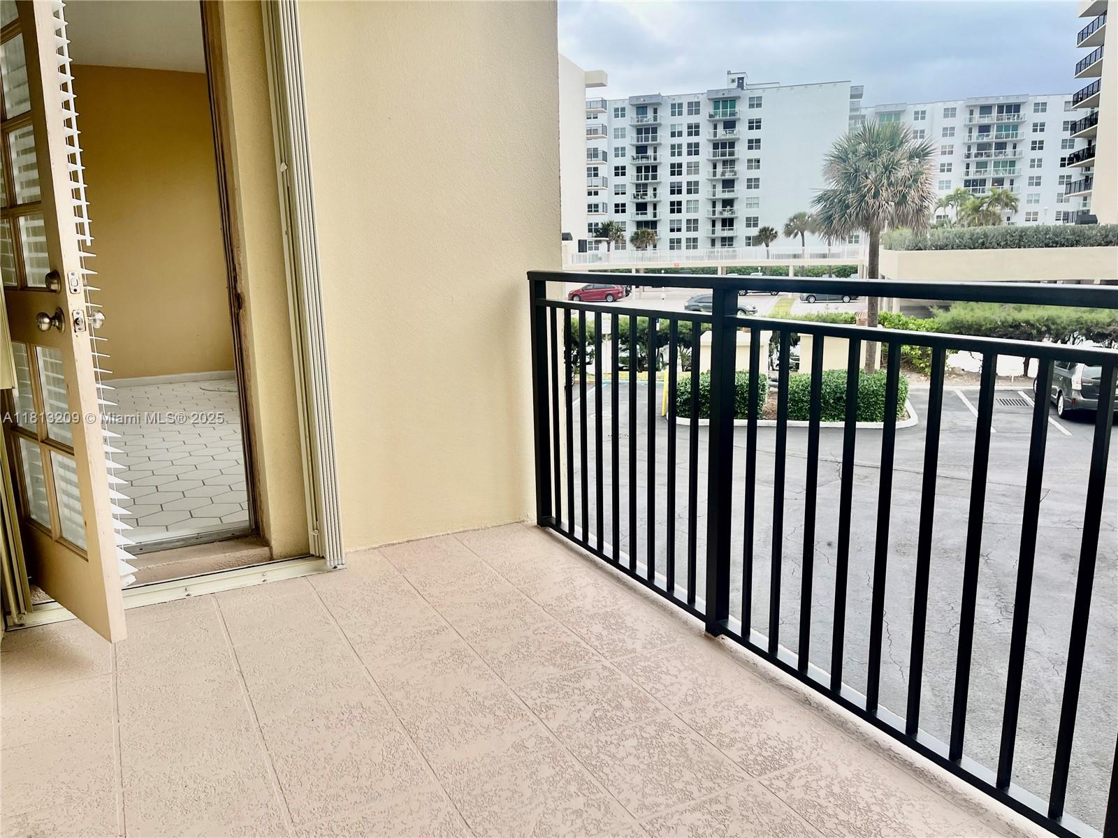 3475 S Ocean Blvd #1130, Palm Beach, Florida image 27