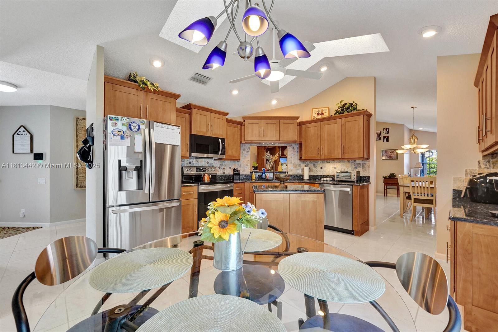 6081 Bluegrass Dr, Boynton Beach, Florida image 12