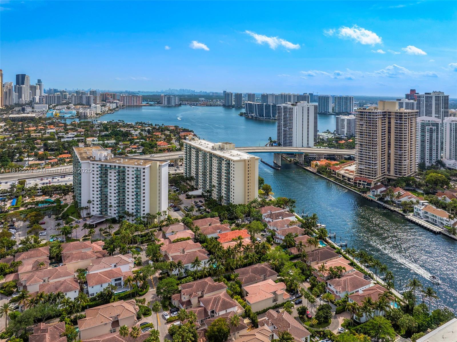 19390 Collins Ave #1519, Sunny Isles Beach, Florida image 23