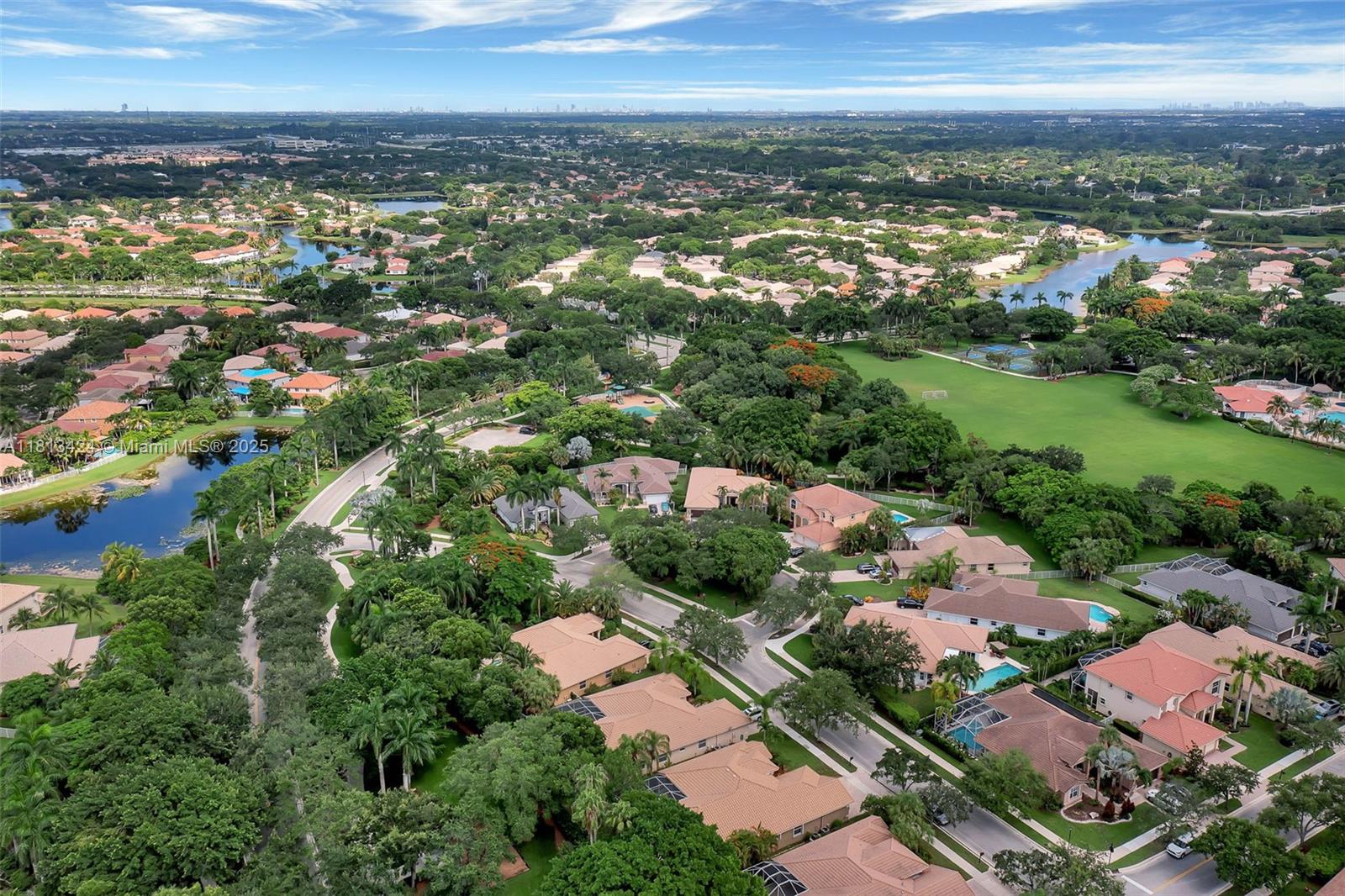 3943 Nighthawk Dr, Weston, Florida image 35