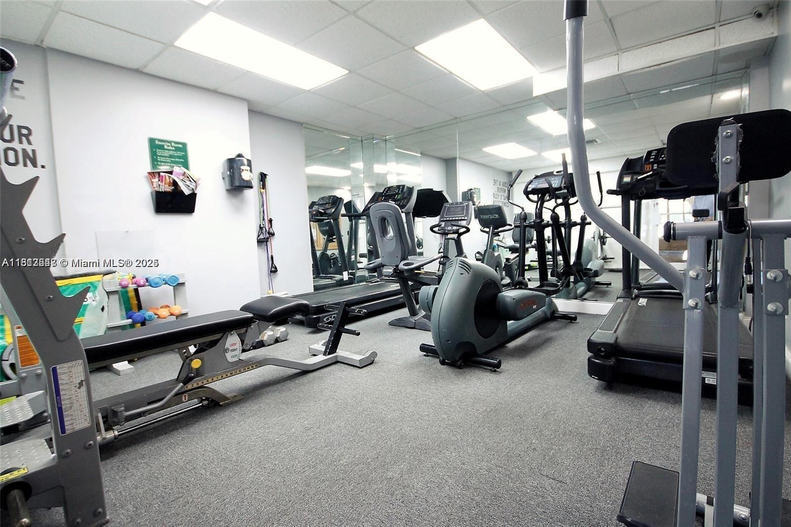 1455 N Treasure Dr #3R, North Bay Village, Florida image 10