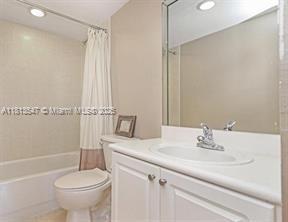 1455 N Treasure Dr #3R, North Bay Village, Florida image 4