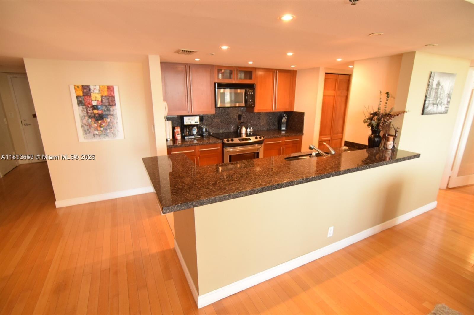 Property photo # 6