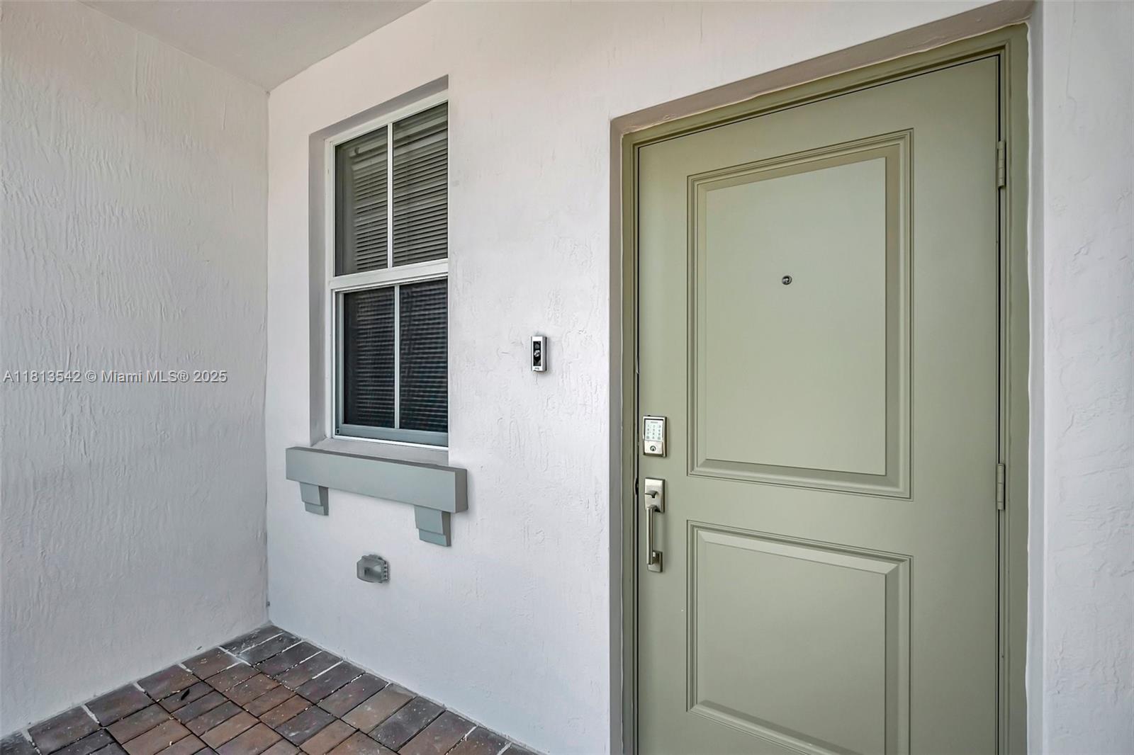 Property photo # 9