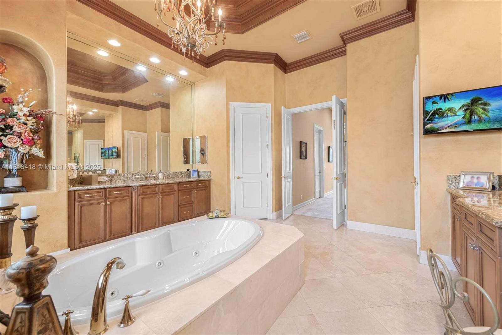 3250 W Stonebrook Cir, Davie, Florida image 42