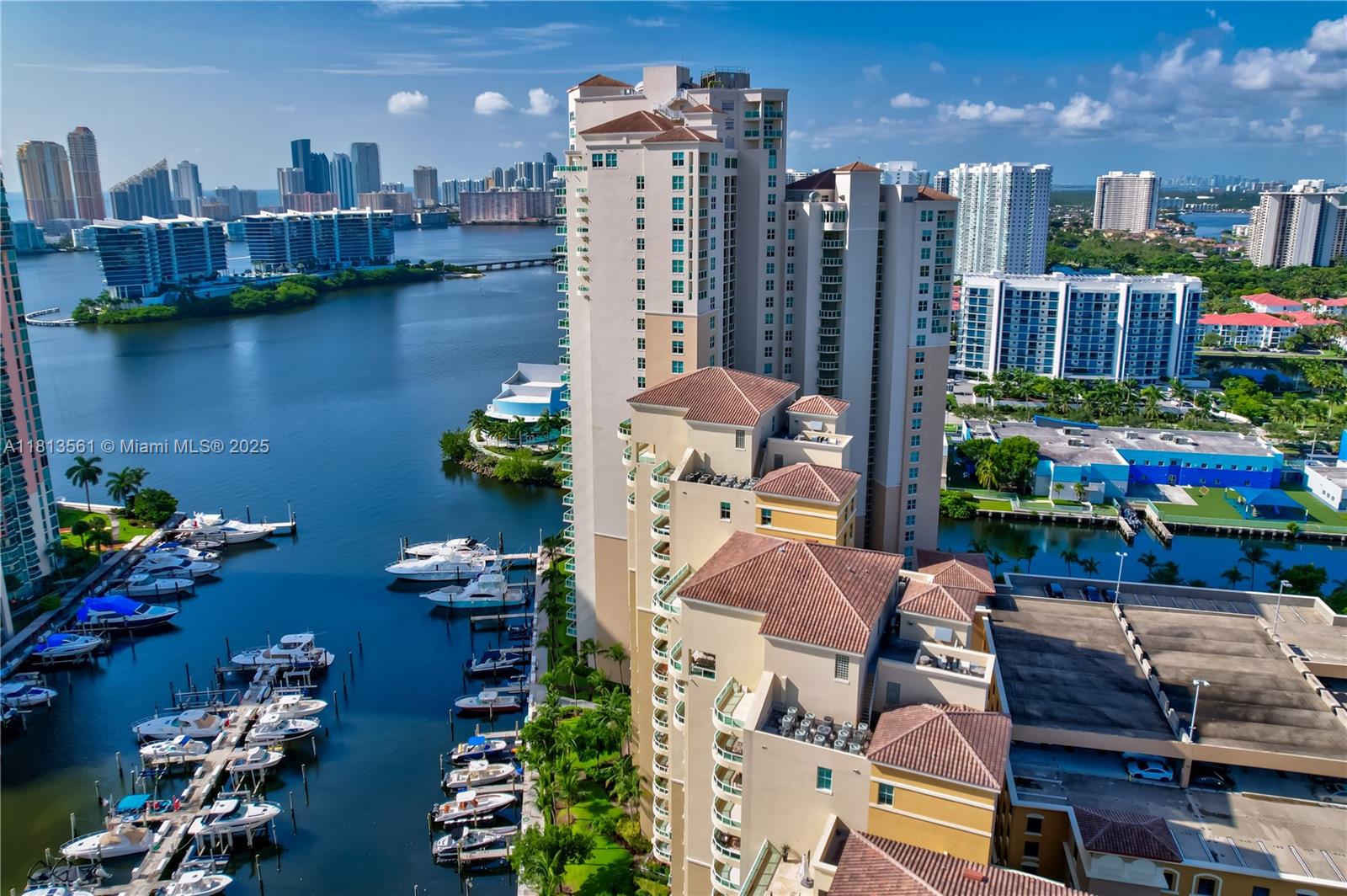 3330 NE 190th St #416, Aventura, Florida image 2