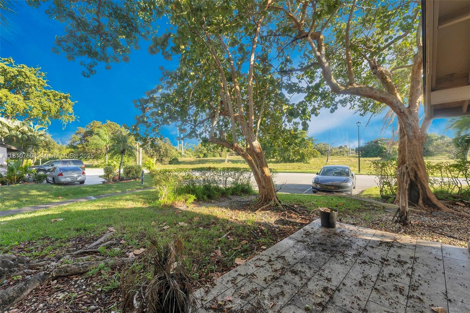 3400 Cherry Garden Cir #156, Lauderhill, Florida image 36