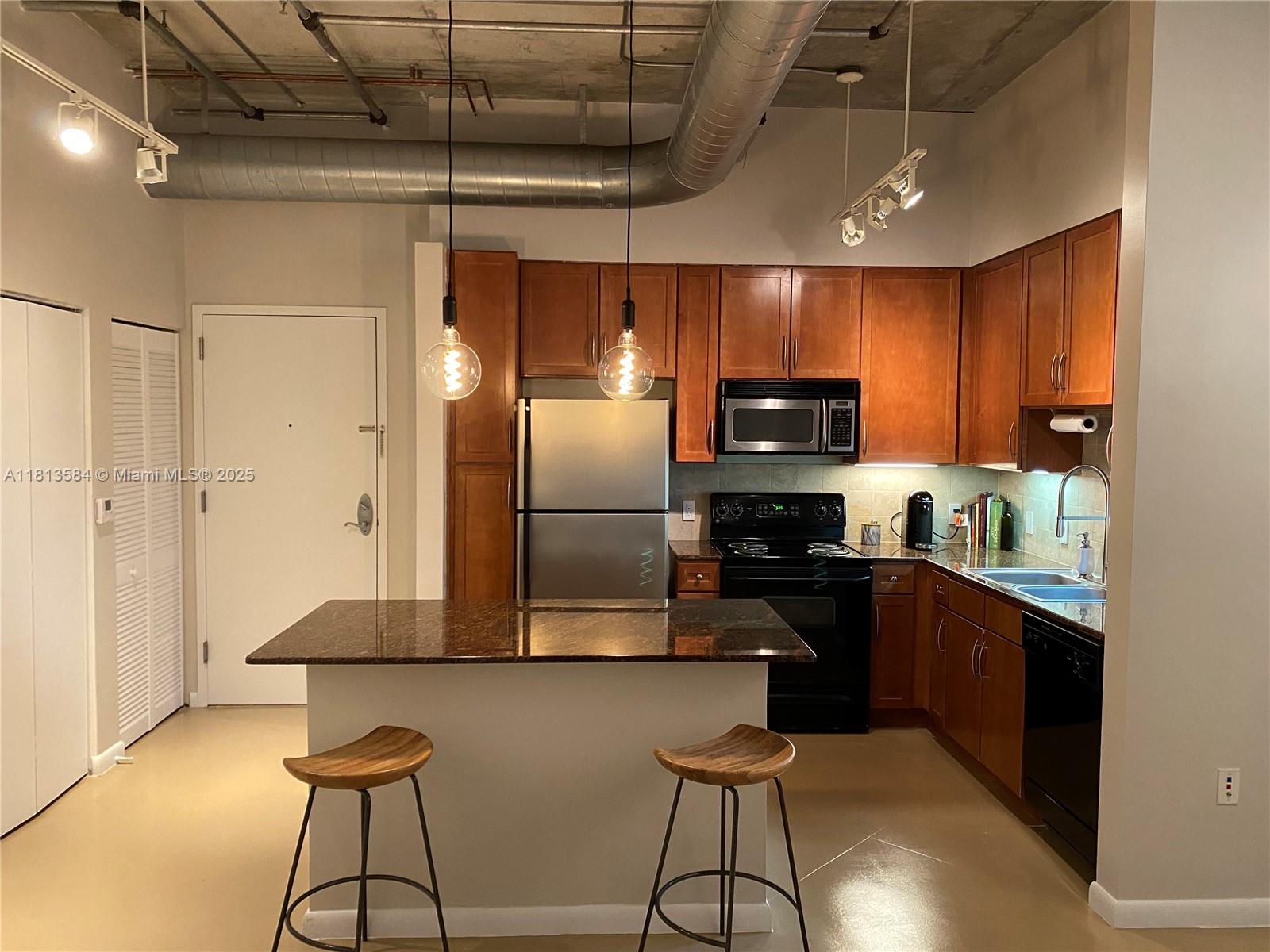 Property photo # 3
