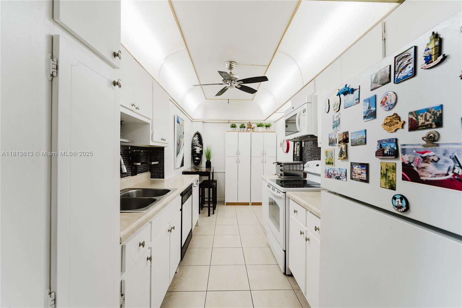 4330 Hillcrest Dr #505, Hollywood, Florida image 10