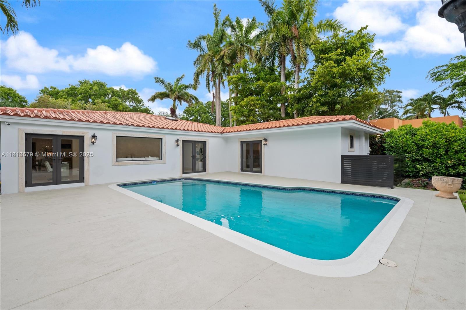 1320 Alhambra Cir, Coral Gables, Florida image 44
