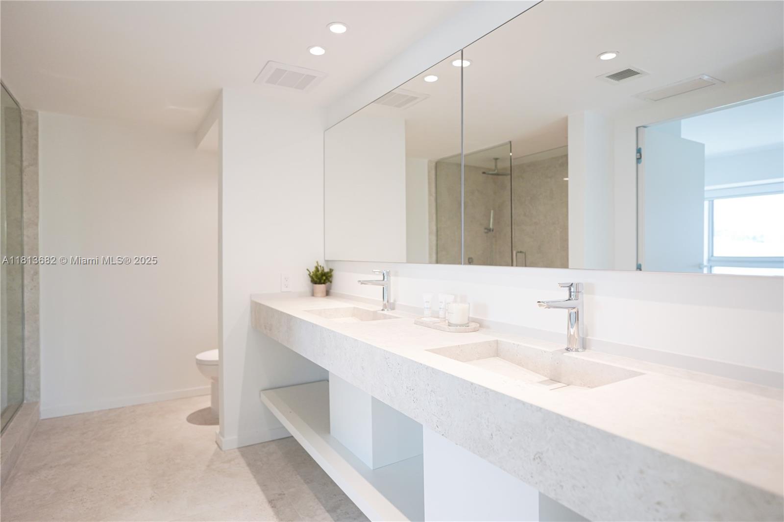 10250 Collins Avenue #PH1, Bal Harbour, Florida image 12