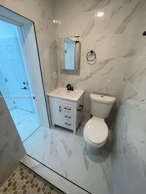 6250 W 6th Ave, Hialeah, Florida image 19