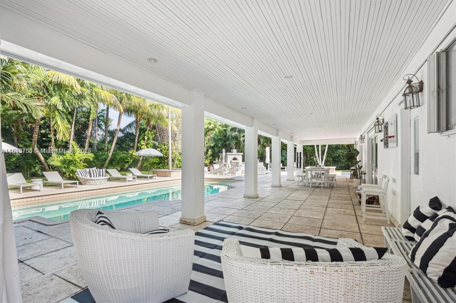 1255 NE 93rd St, Miami Shores, Florida image 20