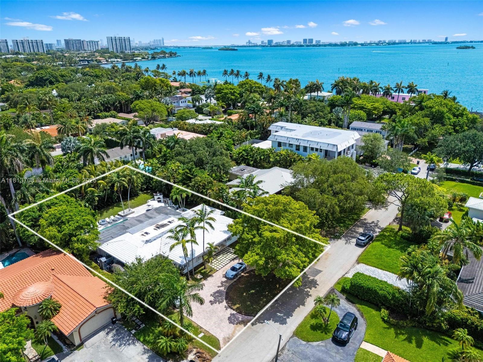 1255 NE 93rd St, Miami Shores, Florida image 4