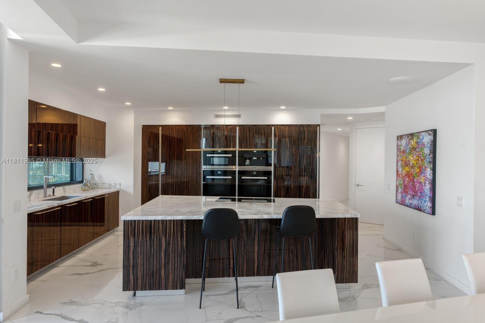 18555 Collins Ave #1703, Sunny Isles Beach, Florida image 10
