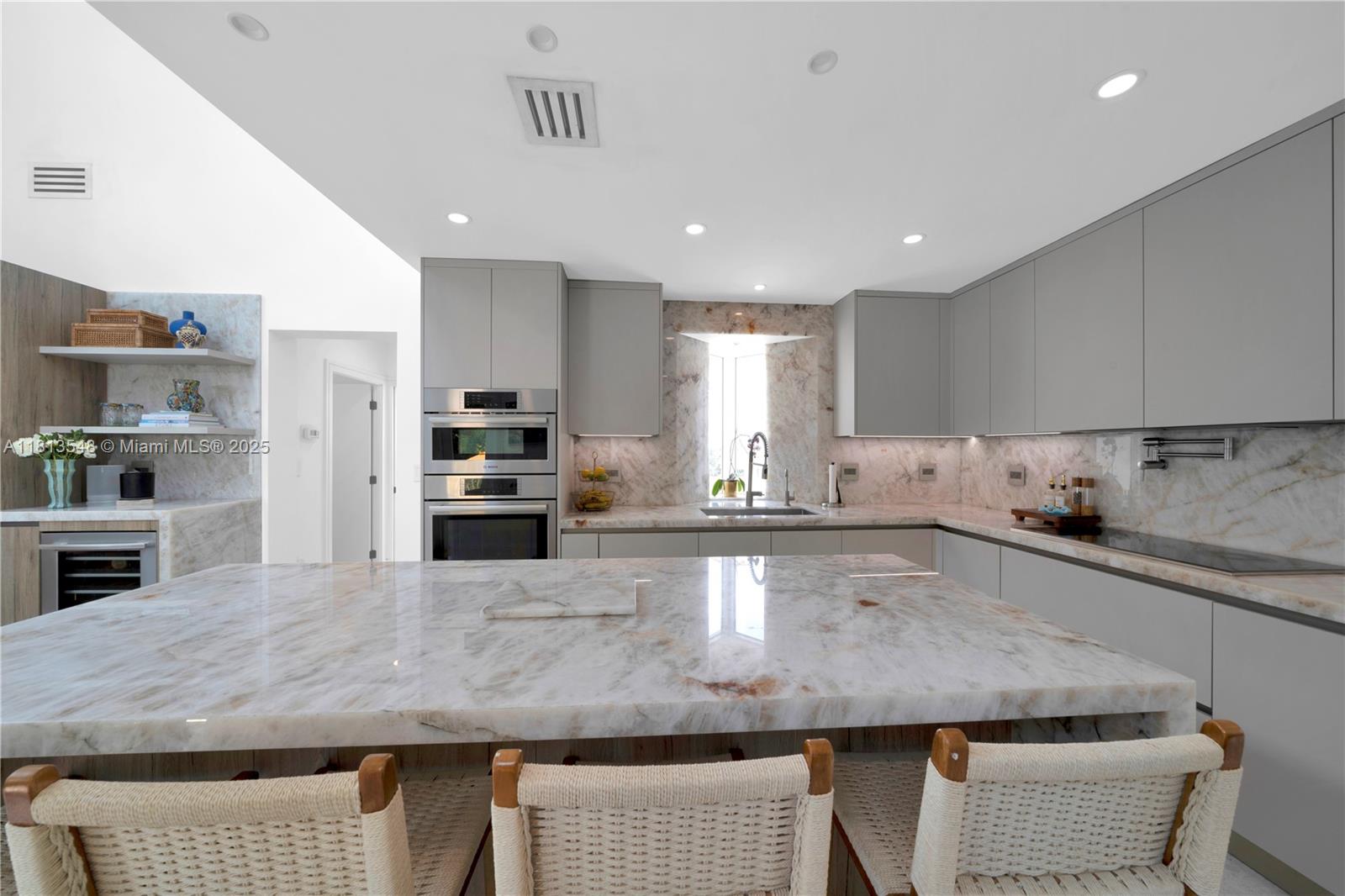 6320 Dolphin Dr, Coral Gables, Florida image 17