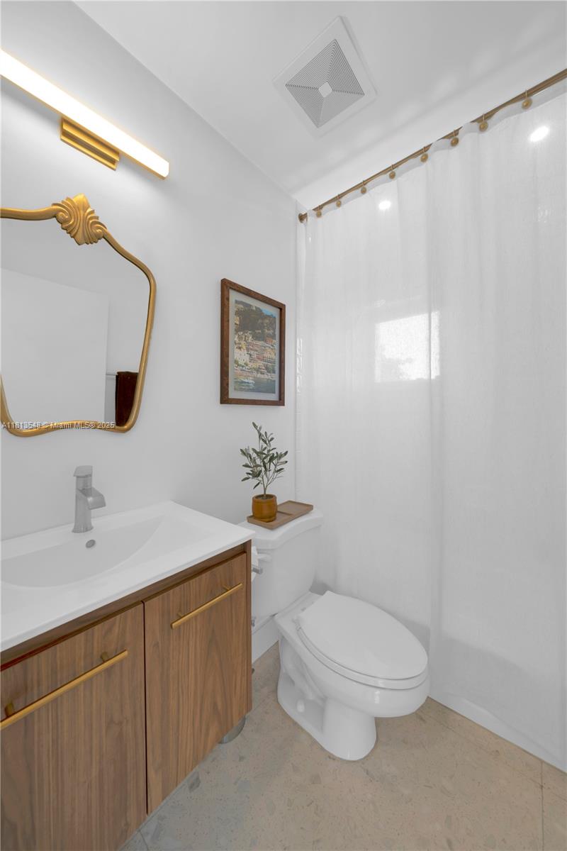 6320 Dolphin Dr, Coral Gables, Florida image 24