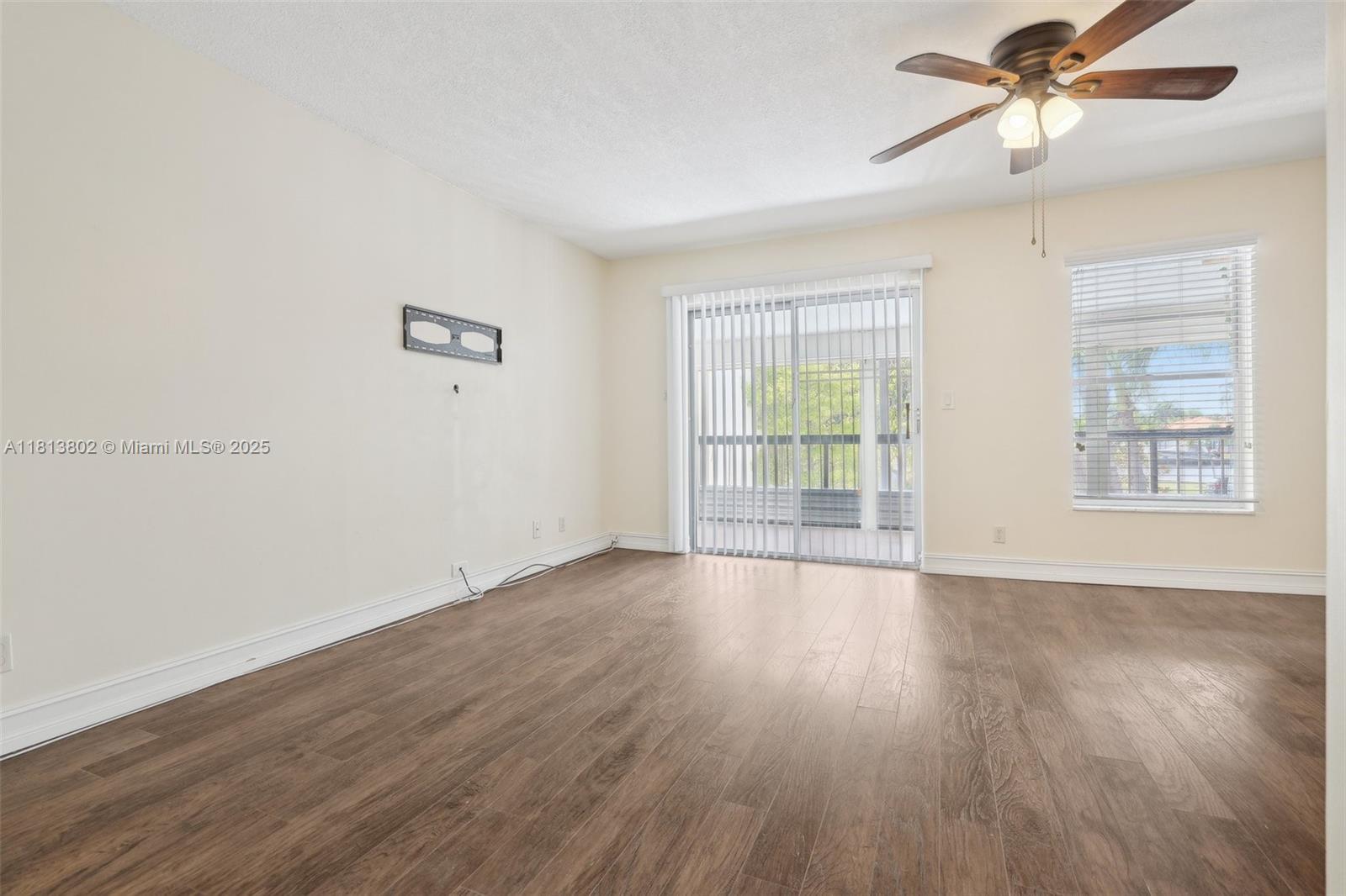 1951 Atlantic Shores Blvd #14, Hallandale Beach, Florida image 21