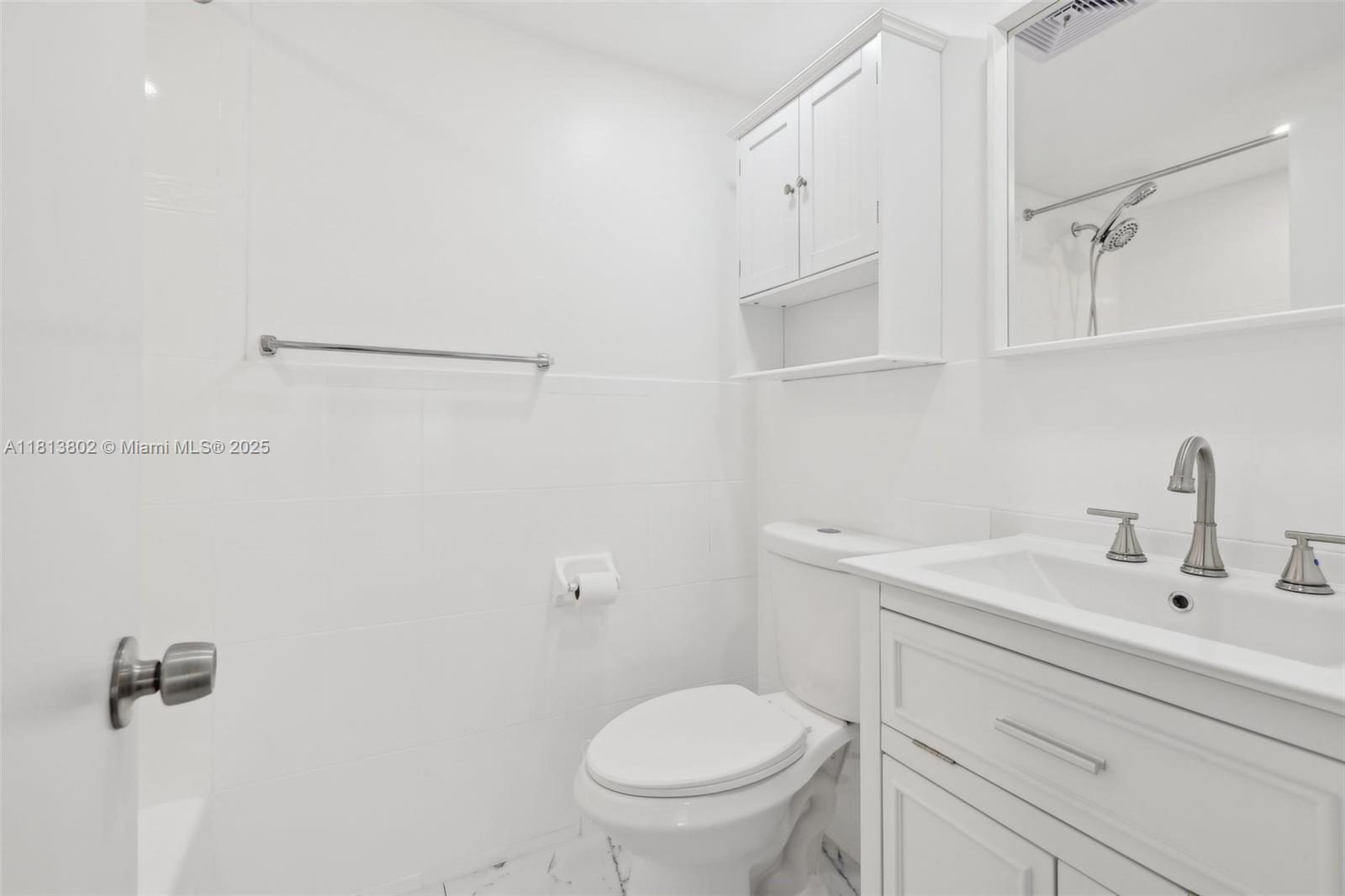 1951 Atlantic Shores Blvd #14, Hallandale Beach, Florida image 24