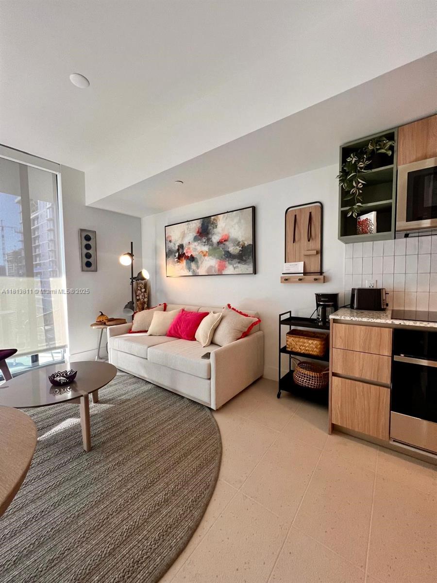 Property photo # 6