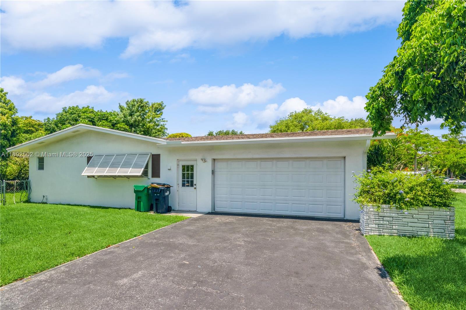 Property photo # 8