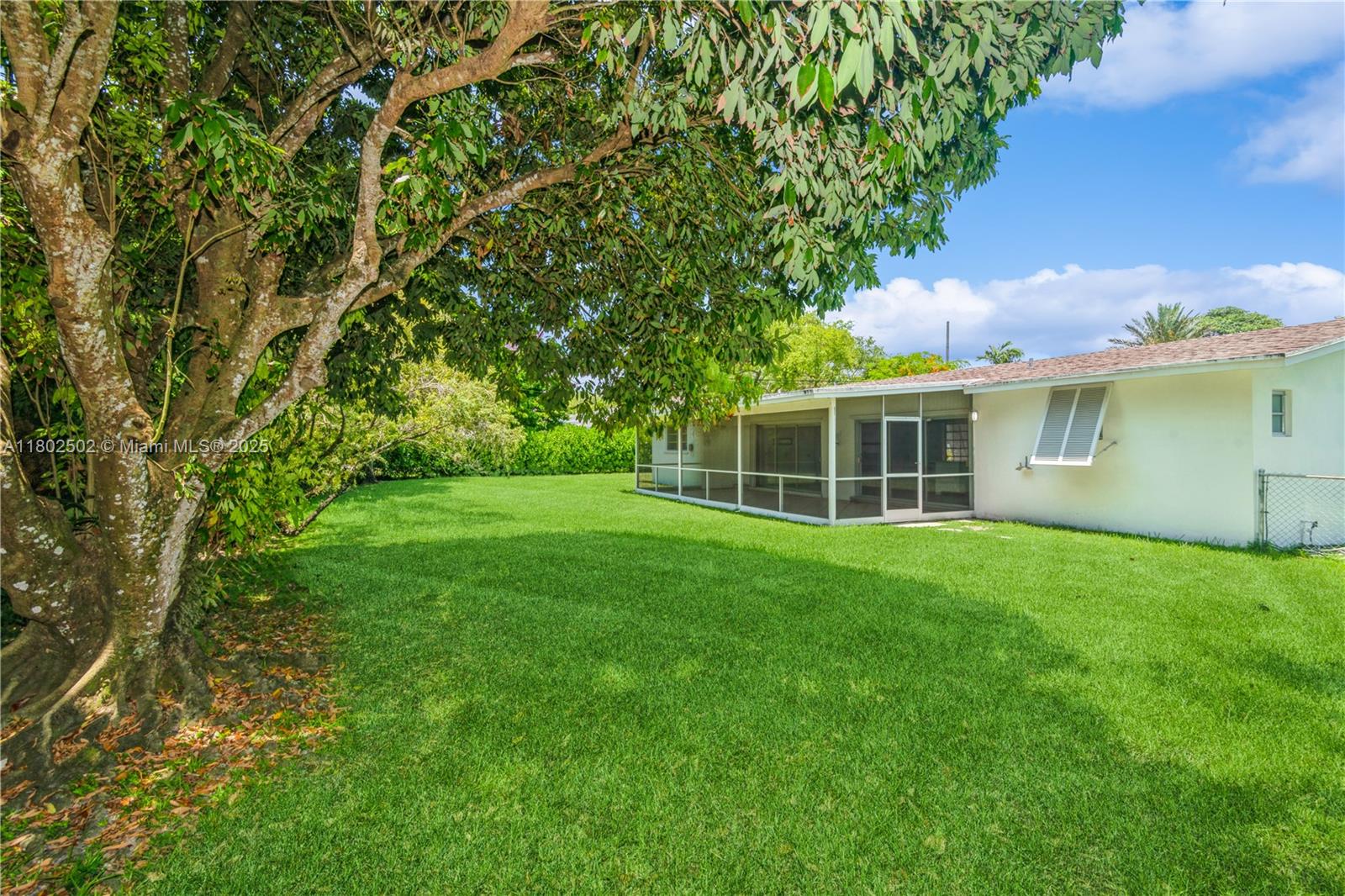 Property photo # 4