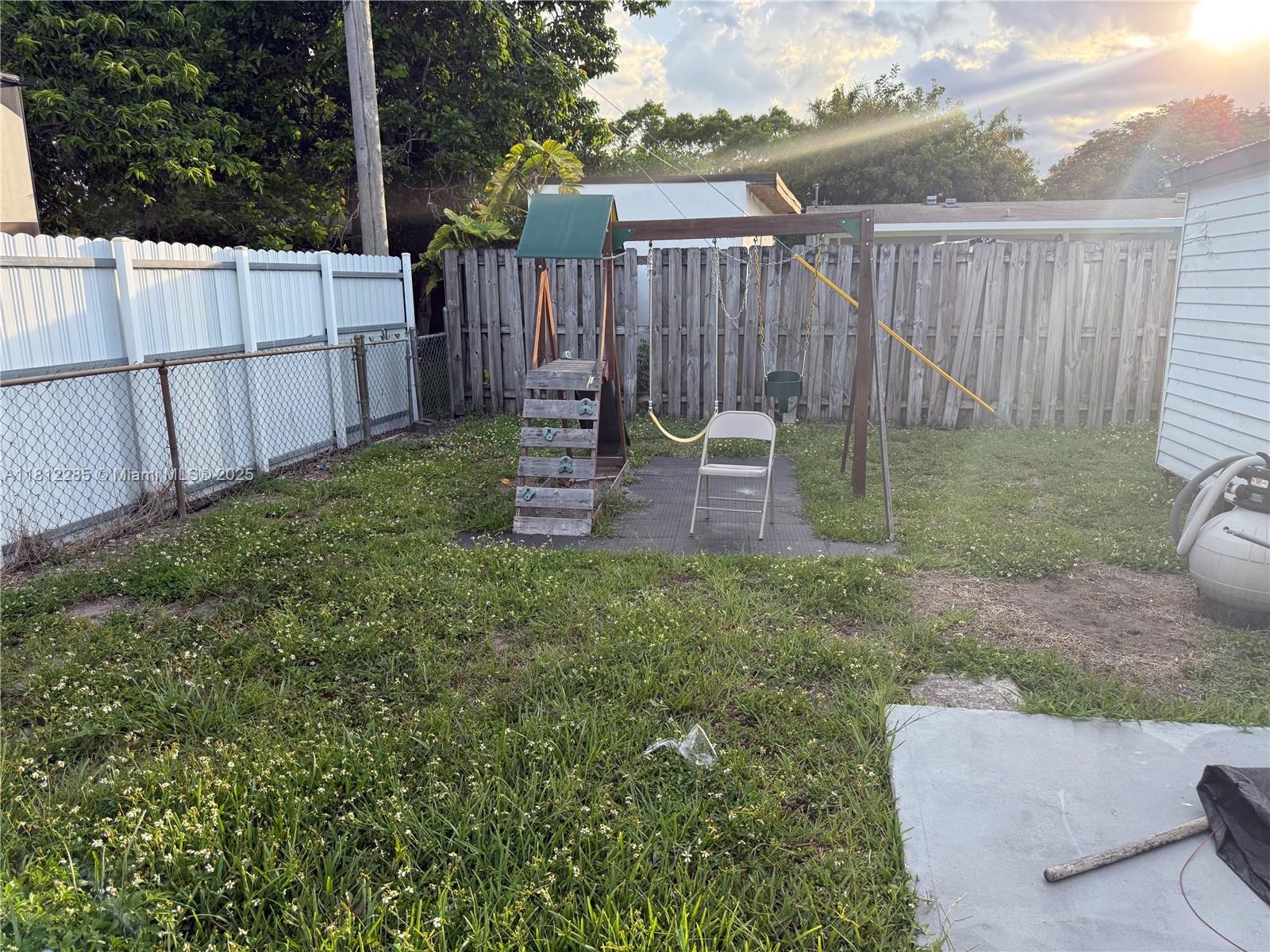 2430 N 61st Ter, Hollywood, Florida image 15
