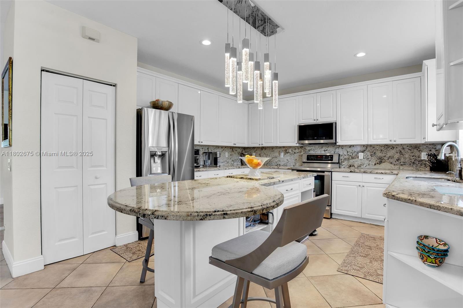 Residential, Weston, Florida image 17