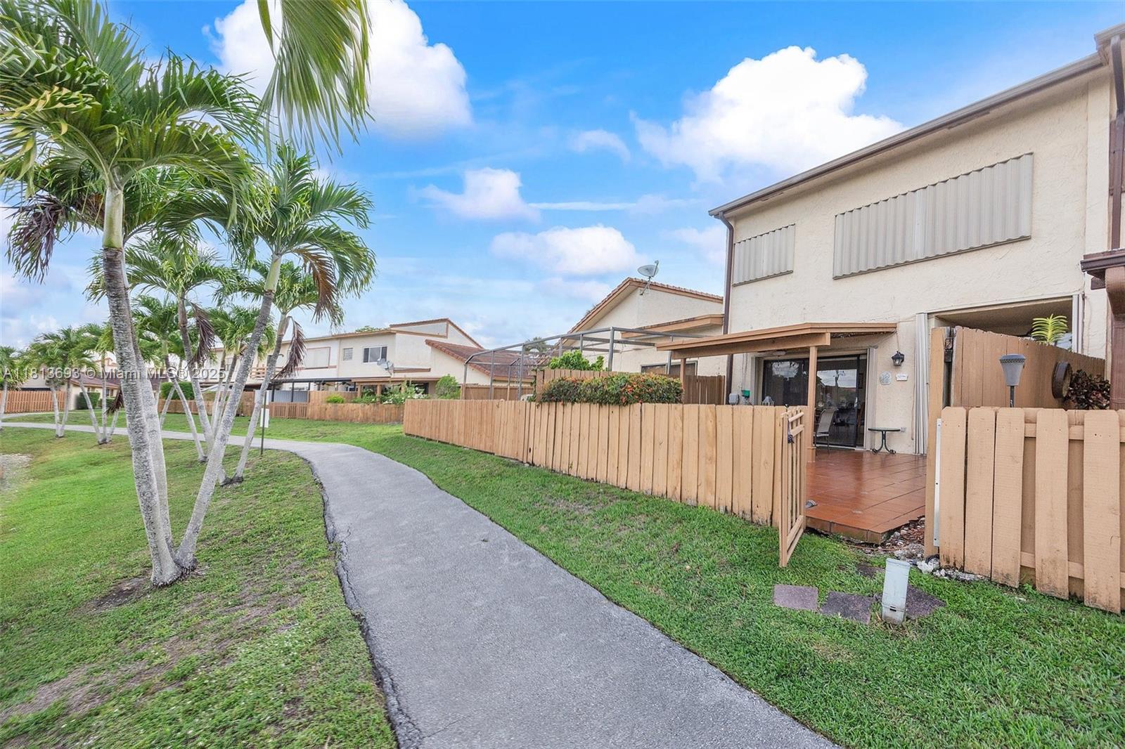 1456 SW 134th Pl, Miami, Florida image 17