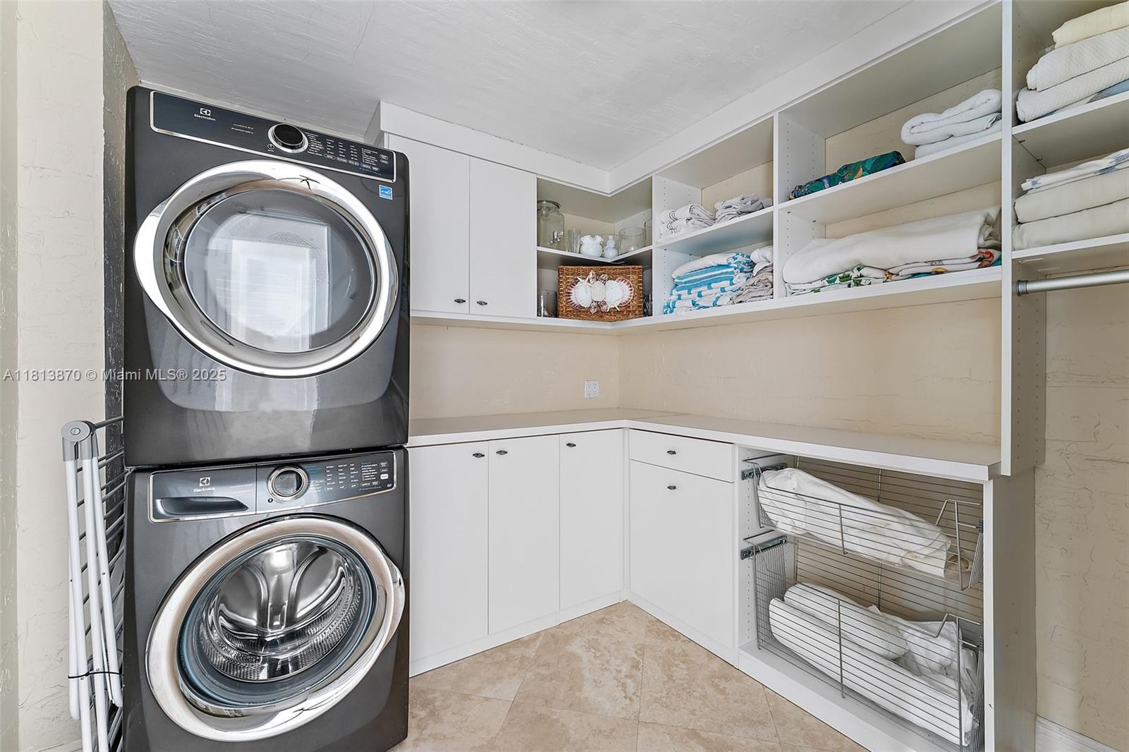 105 Rainbow Fish Cir, Jupiter, Florida image 39