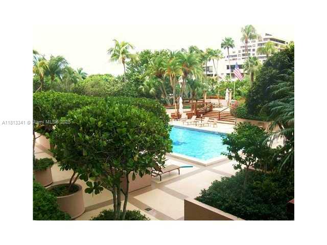 251 Crandon Blvd Unit 335, Key Biscayne, Florida 33149