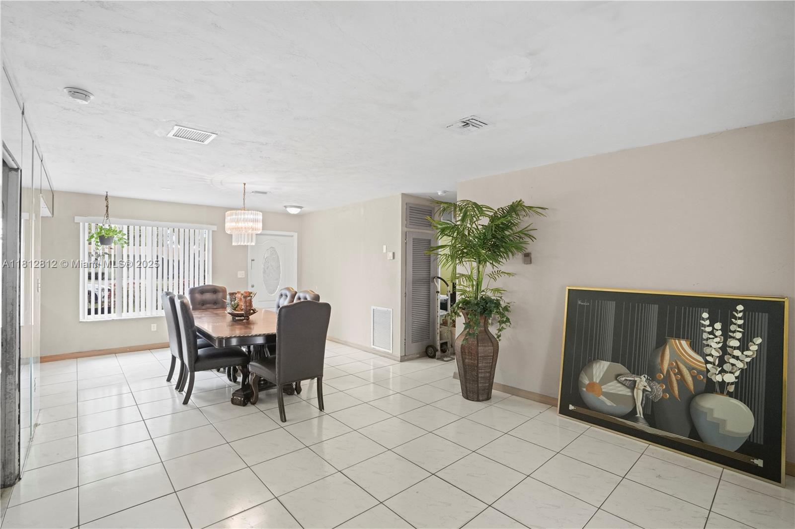 1731 NW 27th Ter, Fort Lauderdale, Florida image 14