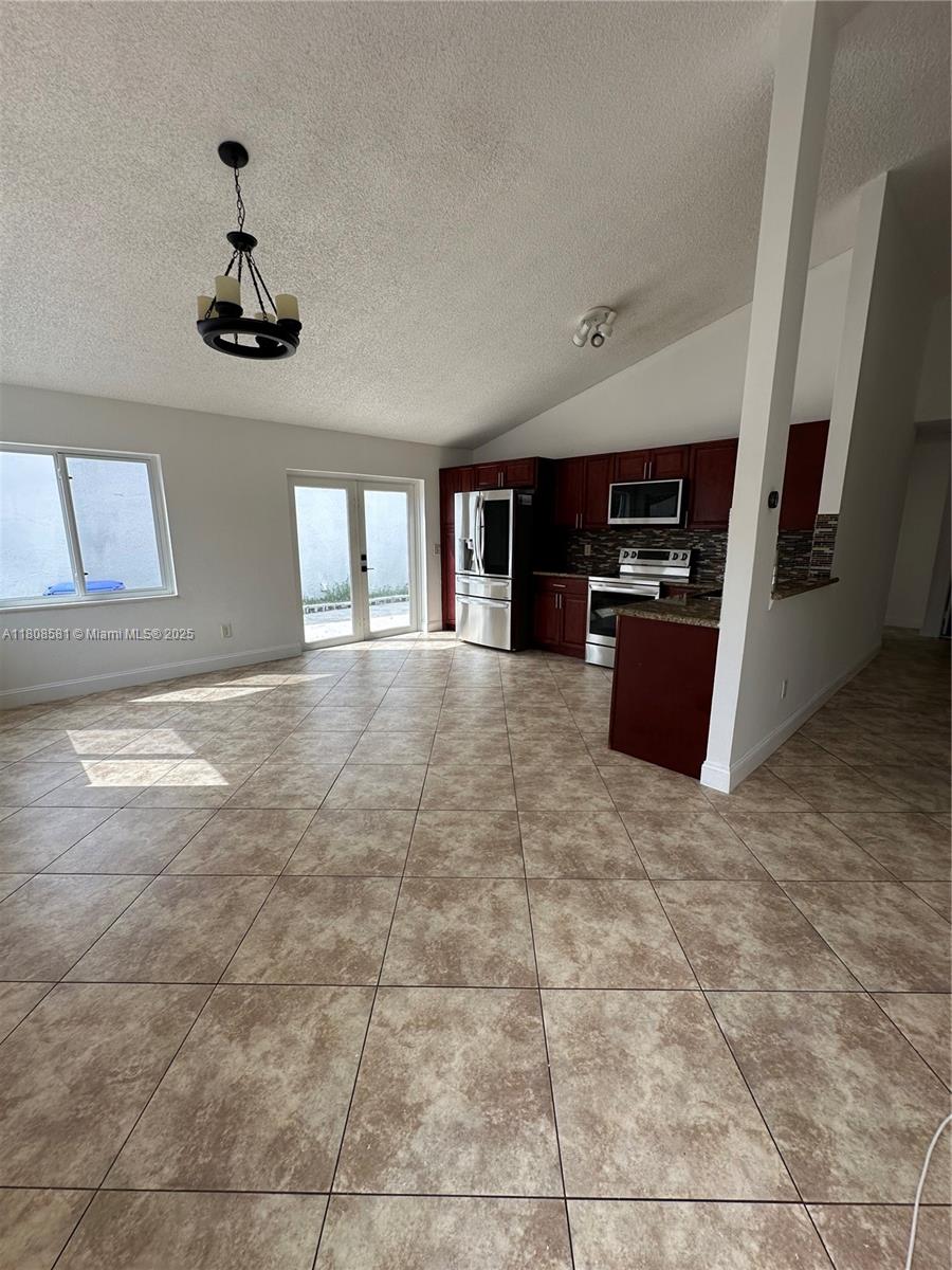 8600 SW 12th St, Pembroke Pines, Florida image 2