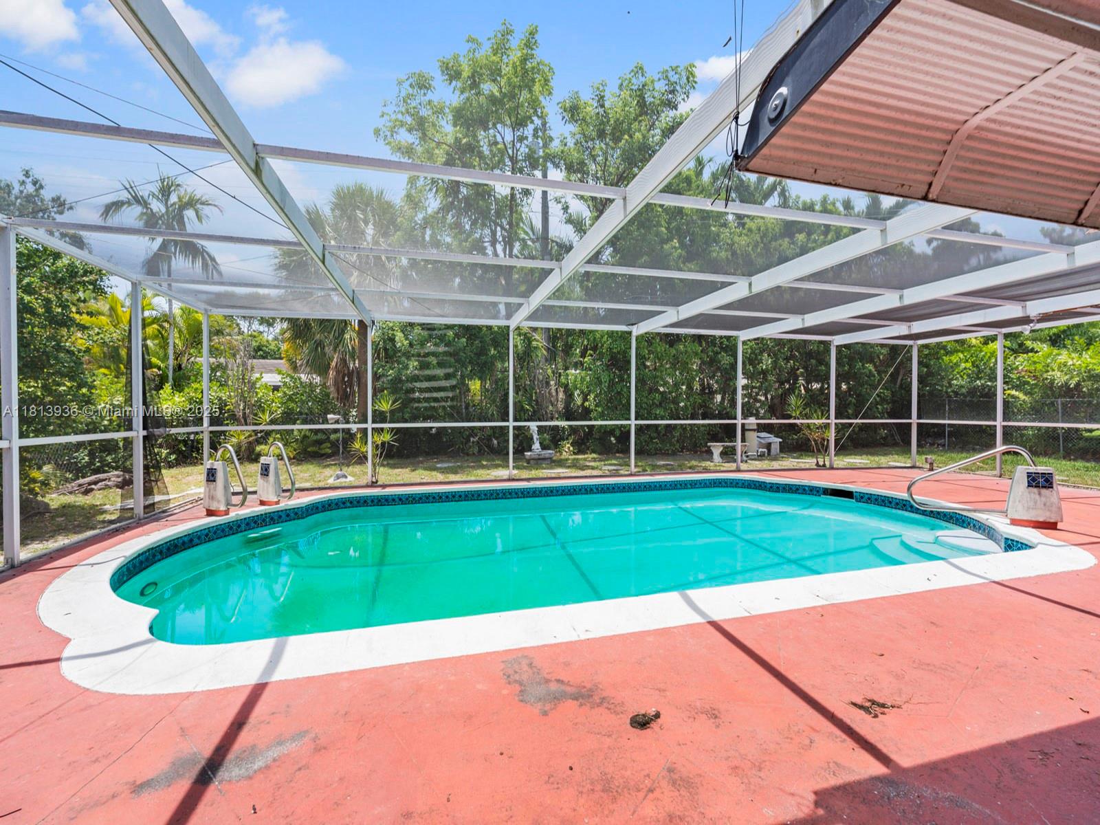 12480 Keystone Island Dr, North Miami, Florida image 20