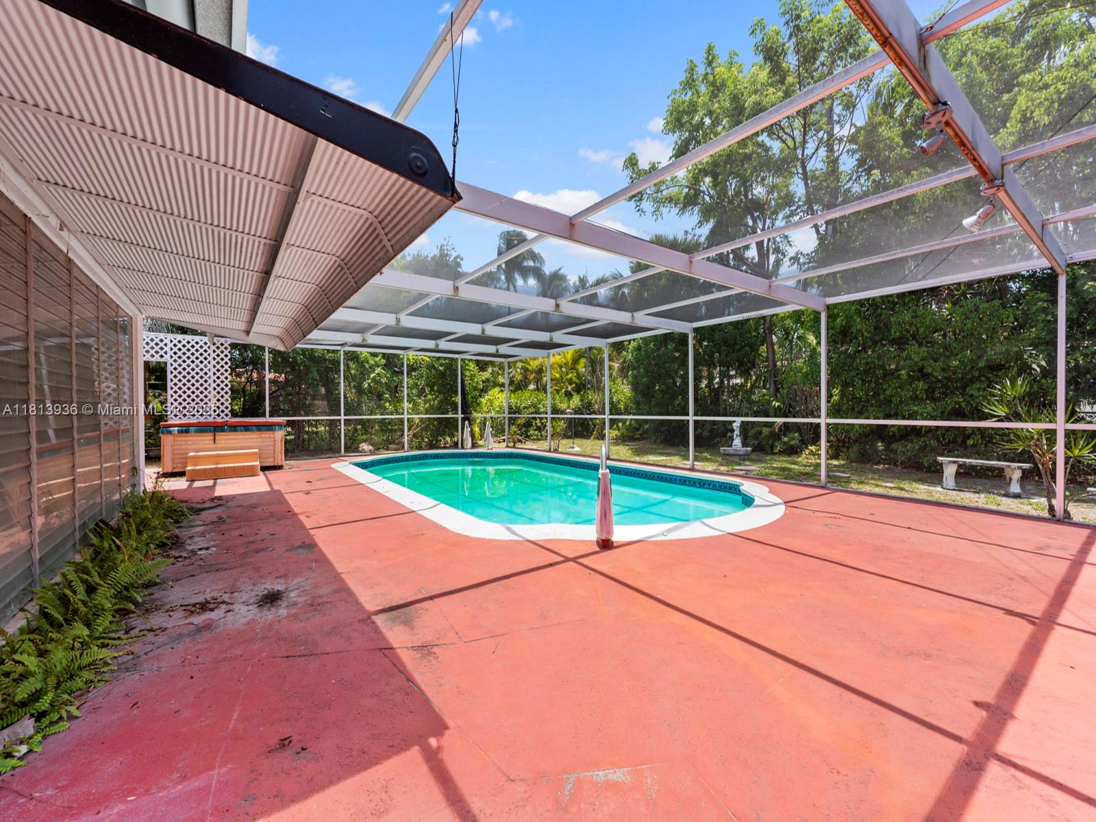 12480 Keystone Island Dr, North Miami, Florida image 21