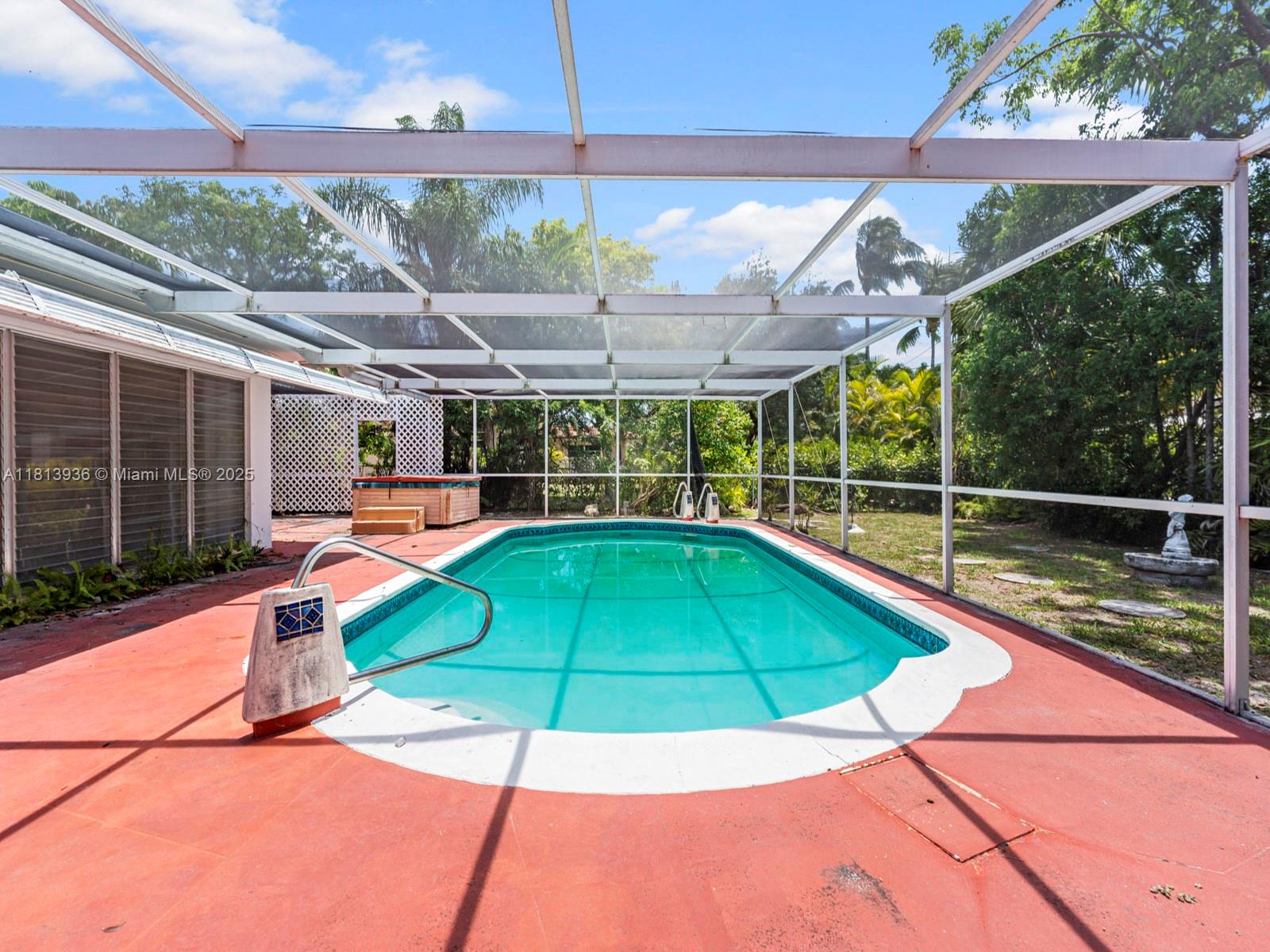 12480 Keystone Island Dr, North Miami, Florida image 22